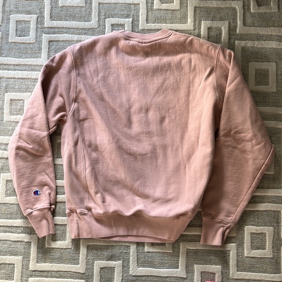 Champion UNC Tar Heels pink crew sweatshirt. Mens M. very good used condition. - Picture 5 of 6